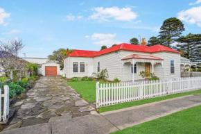 Hewlett Cottage